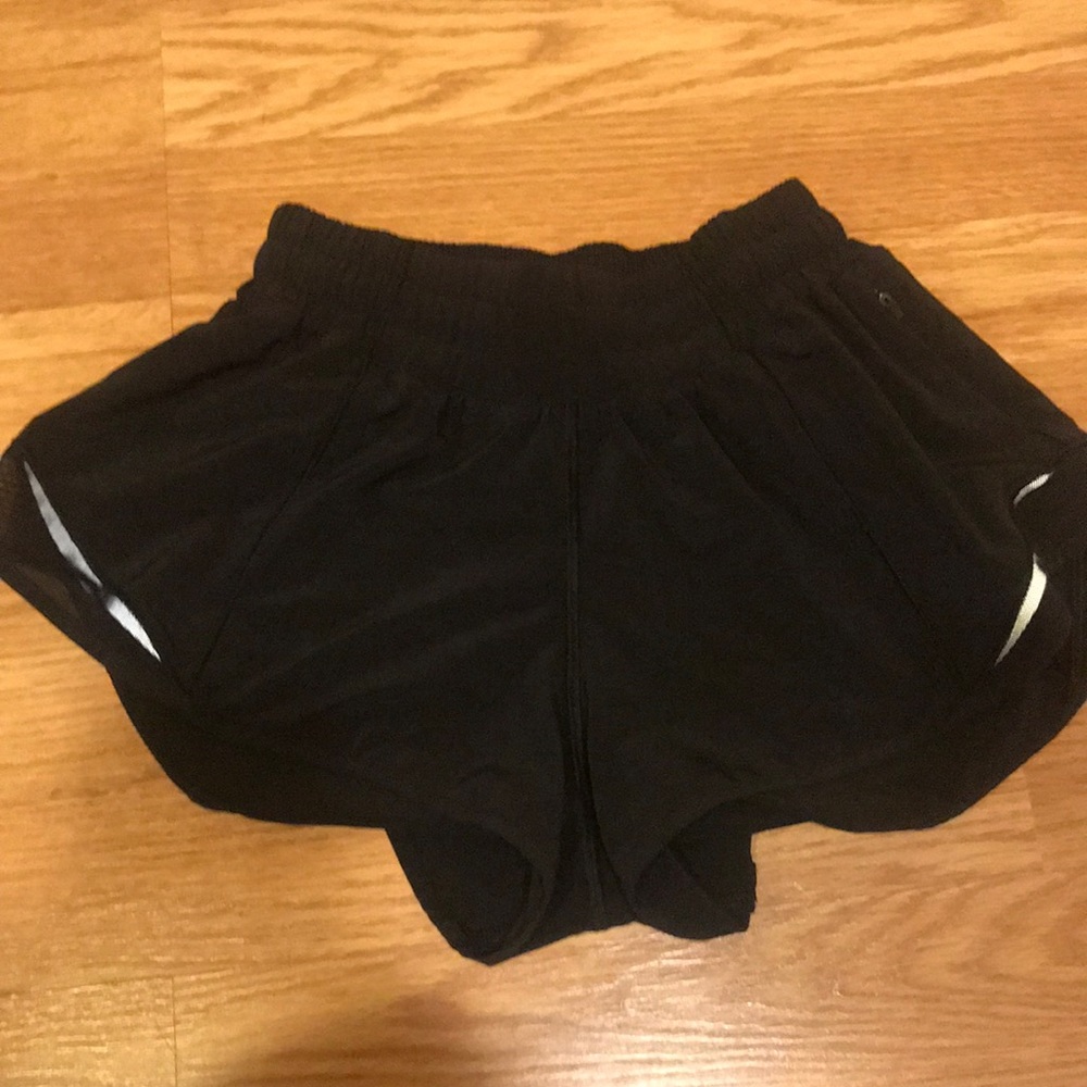 Women’s Size 2 lululemon shorts
